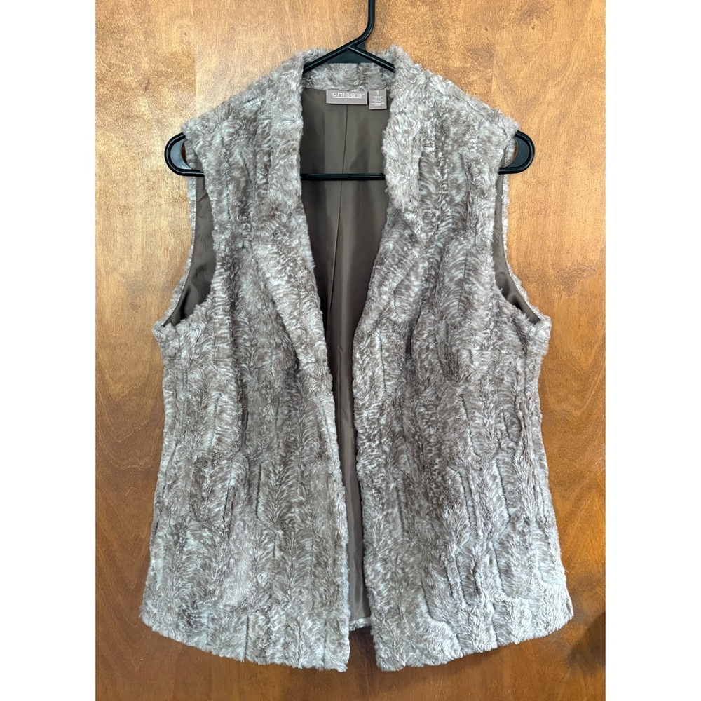 Chico's Faux Fur Open Front Vest Winter Layering Warm Cozy Boho Medium Old Money
